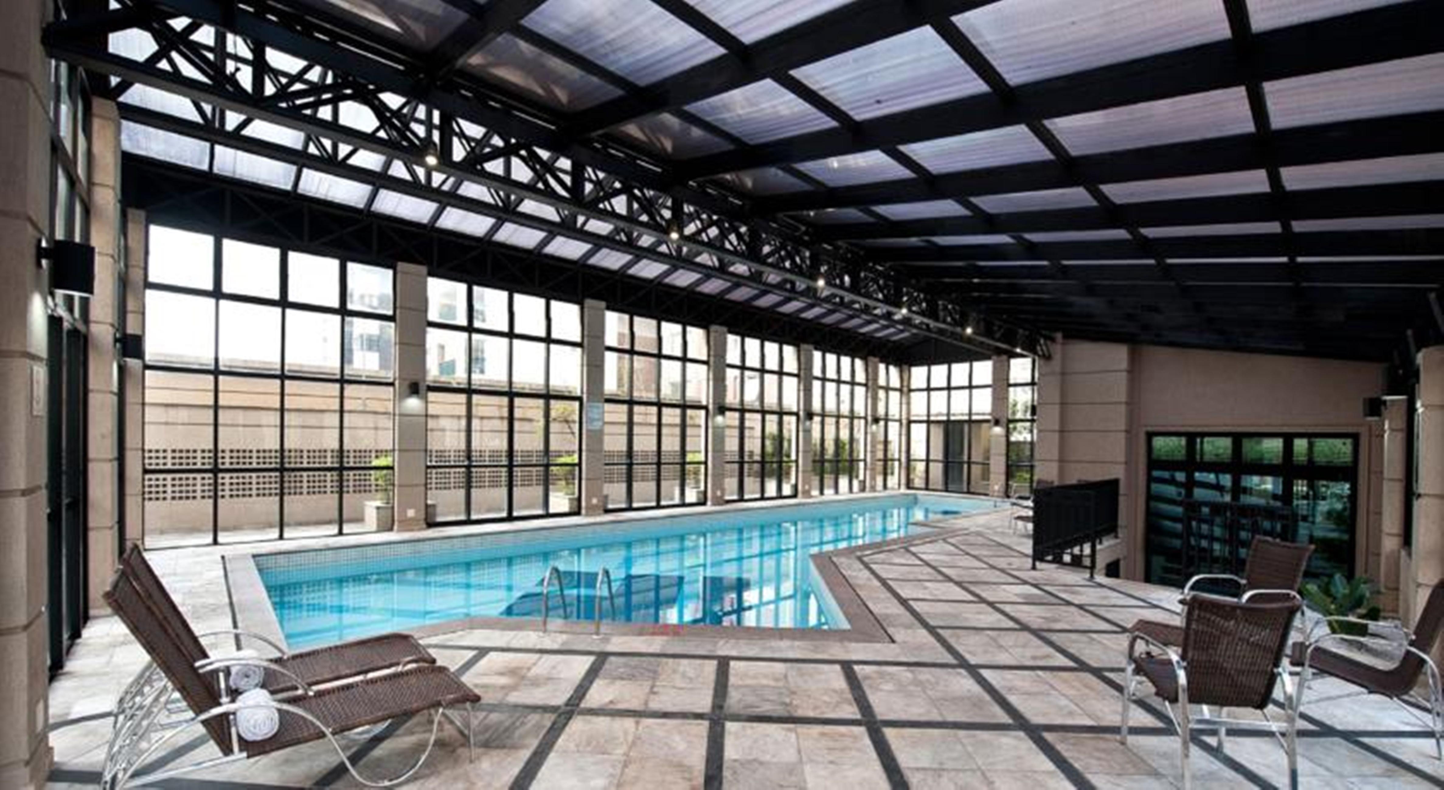 Mercure Sao Paulo Pamplona Pool Pictures & Reviews - Tripadvisor